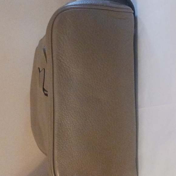 Michael kors backpack - Picture 3 of 8